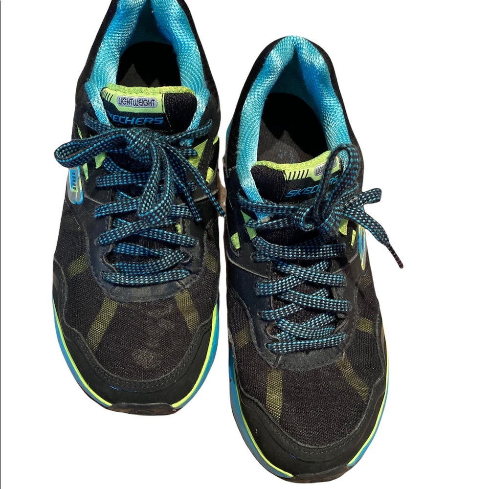 SKECHERS running  sneakers size 7
